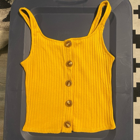 Heart & Hips Tops - ⭕️3for$15⭕️ Yellow crop top tank